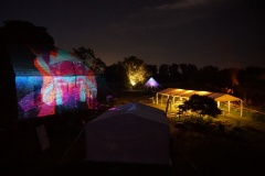Lichtinstallation beim Sommerfest